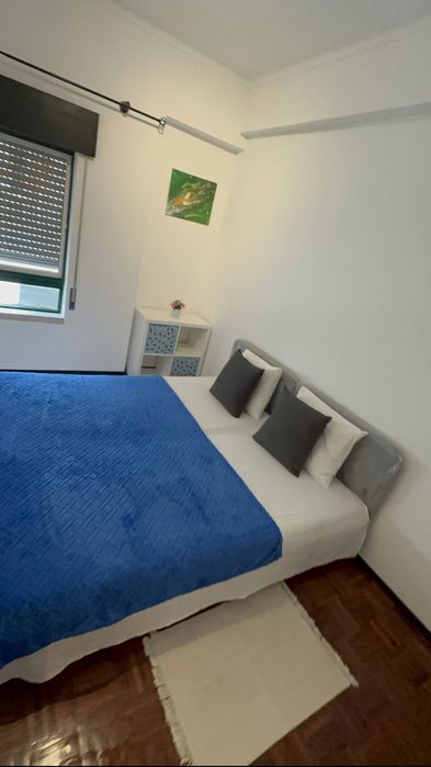 Quarto p casal ou familiares Entroncamento 5 min estação