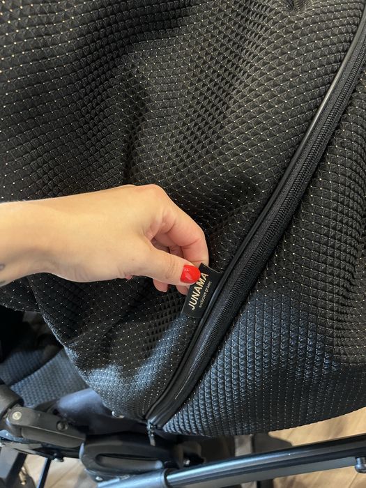 Wózek uniseks 2w1 junama fiamond priams czarny ze złotym