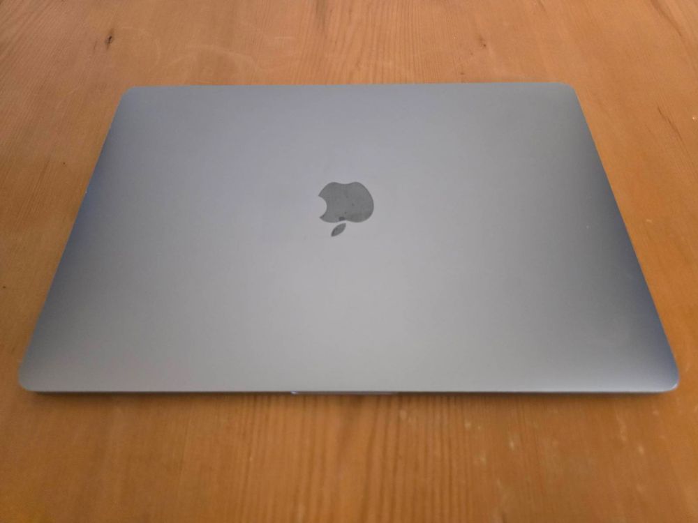 Ноутбук MacBook Pro (13-inch, 2016)