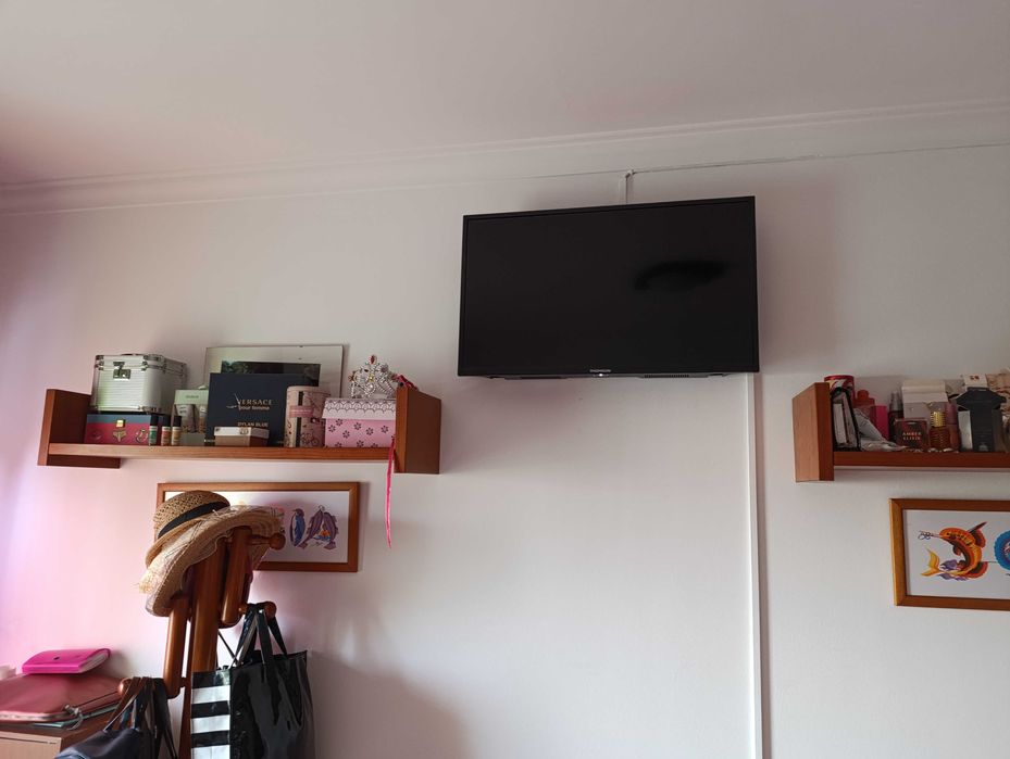 Quarto completo em pinho mel