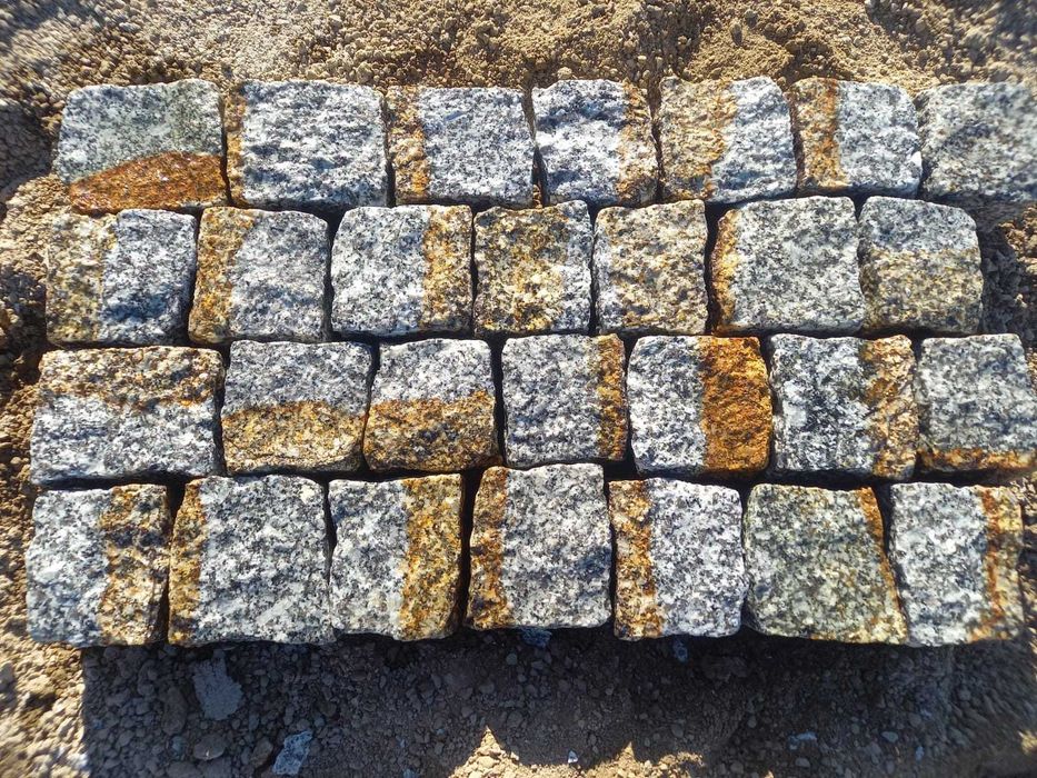 Kostka granitowa 4/6 szaro - ruda