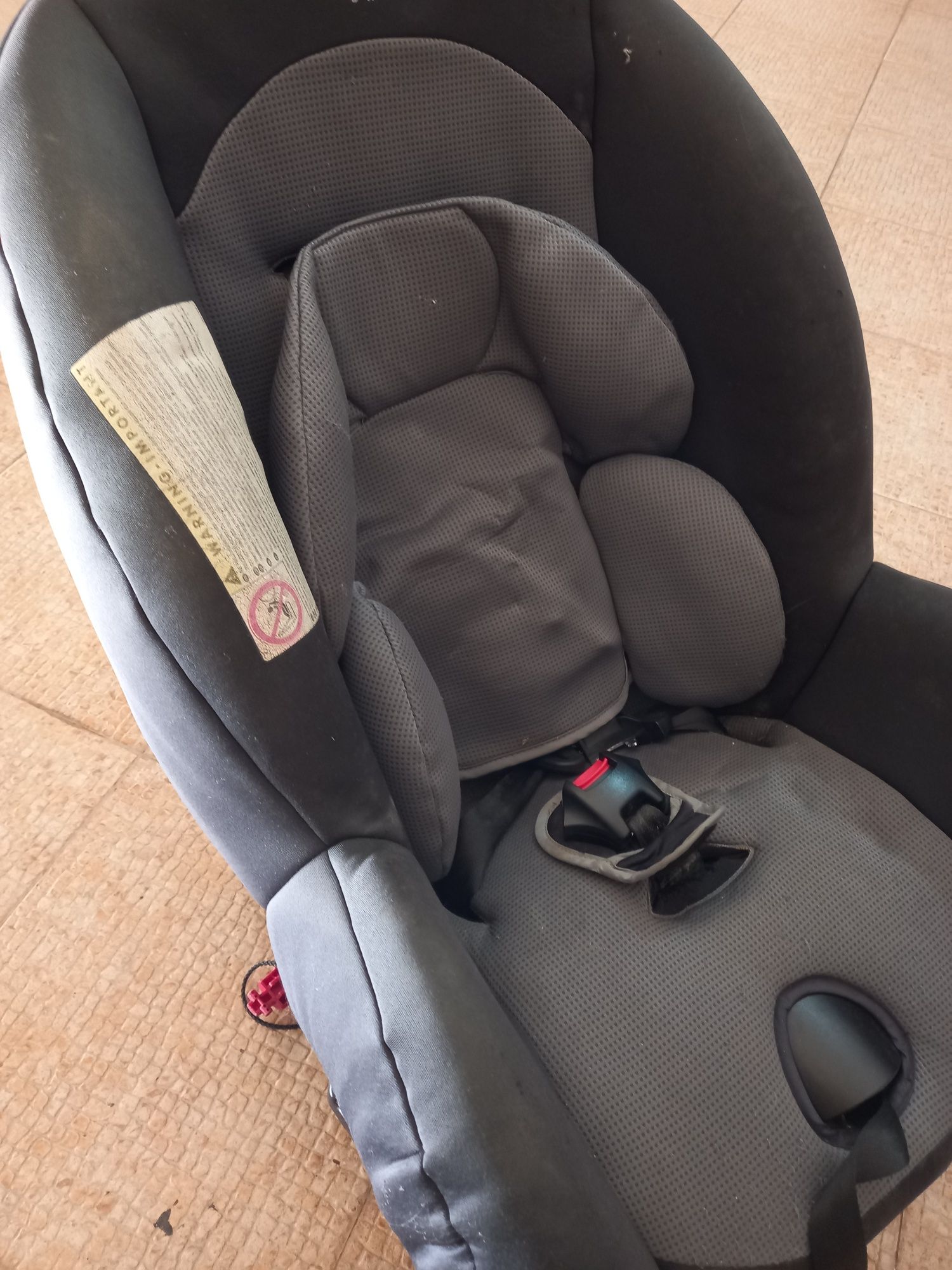 Cadeira de bebe para colocar no carro