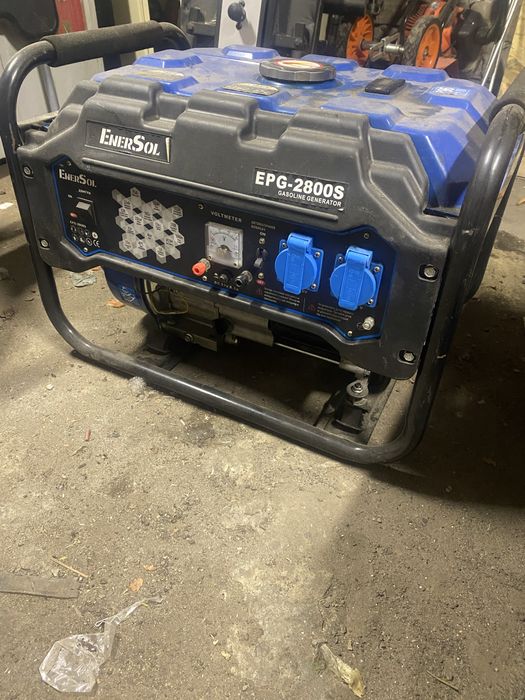 Генерато 2.8 kw enersol.