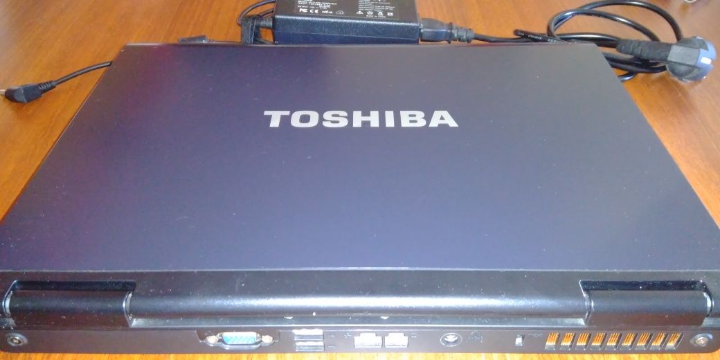 Computador Toshiba Satélite L40-18L