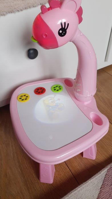 Projektor do rysowania ze stolikiem