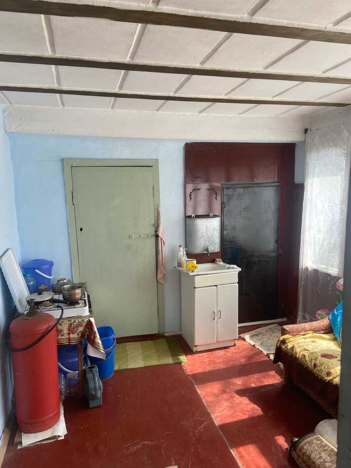 Продам дачу у садівничому товаристві Луч