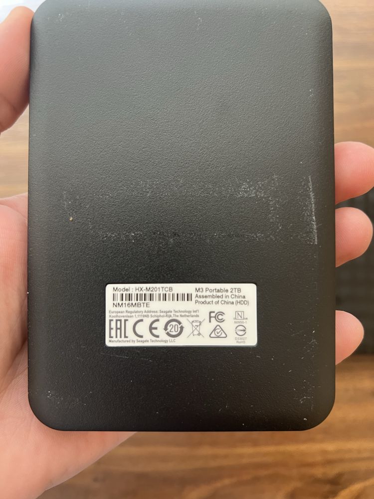 Зовнішній жорсткий диск 2TB