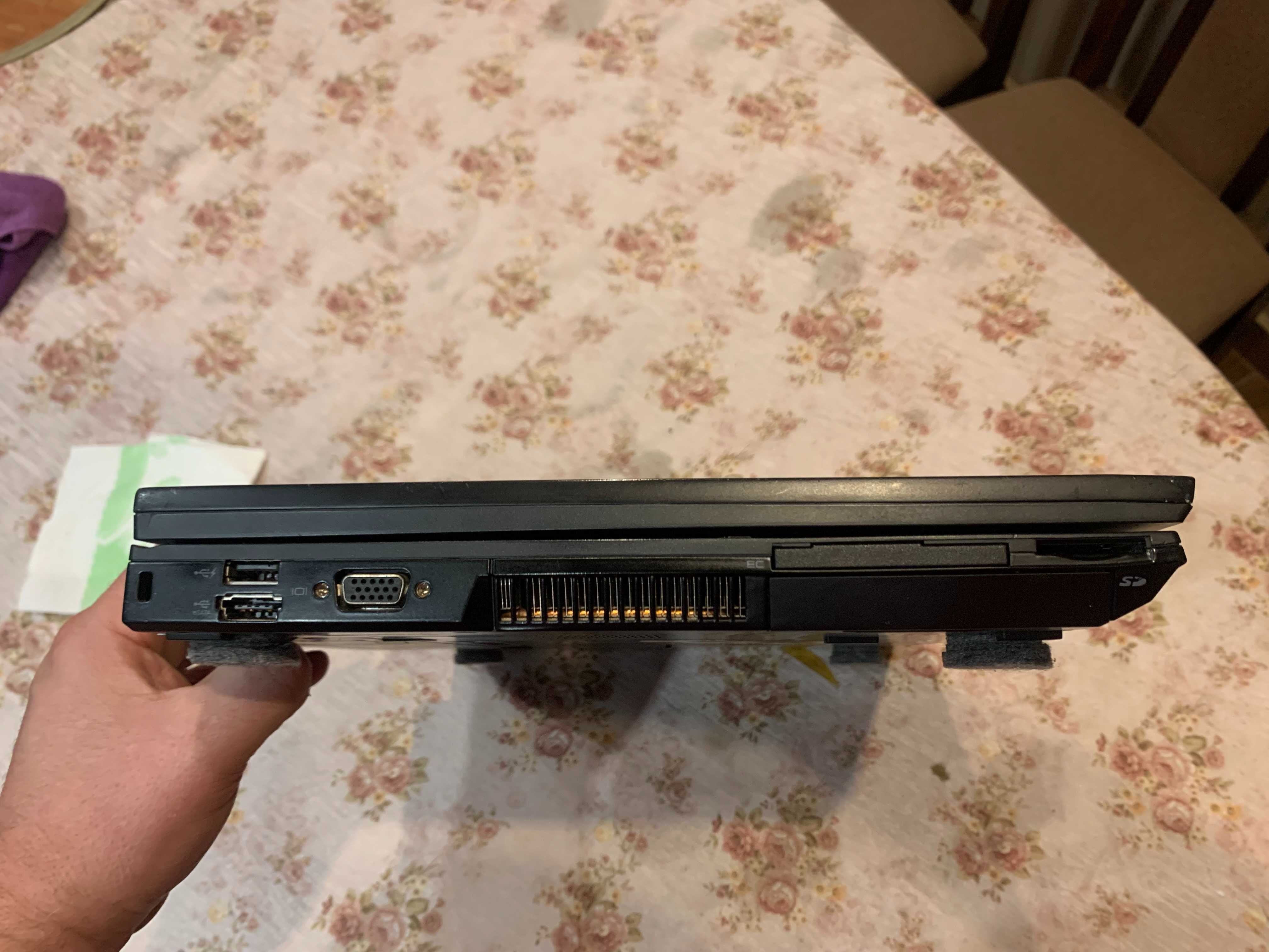 Laptop DELL LATITUDE E6500 3.06GHz HDD 320 GB Podświetlana Klawiatura