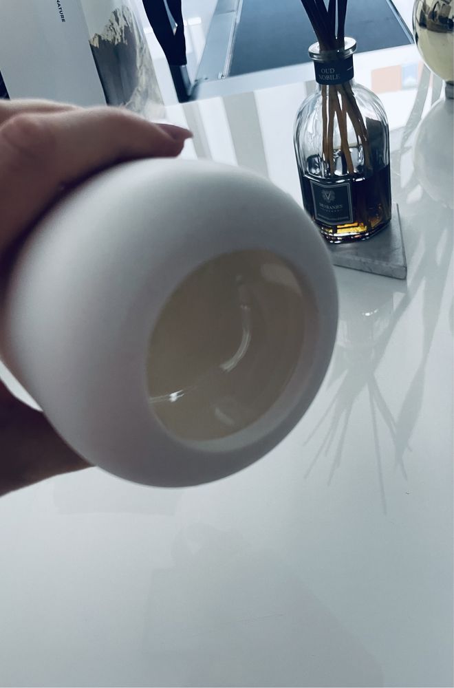 Biała butelka na wodę 500ml