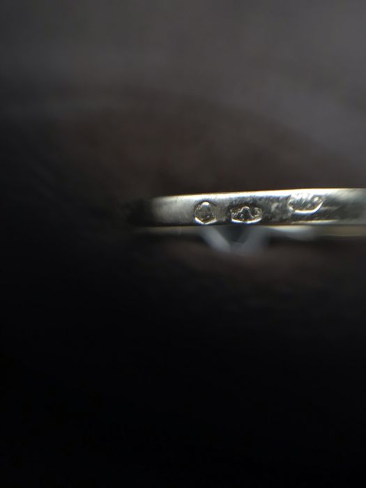 Złoty pierścionek zaręczynowy 585 cyrkonie rozmiar 20