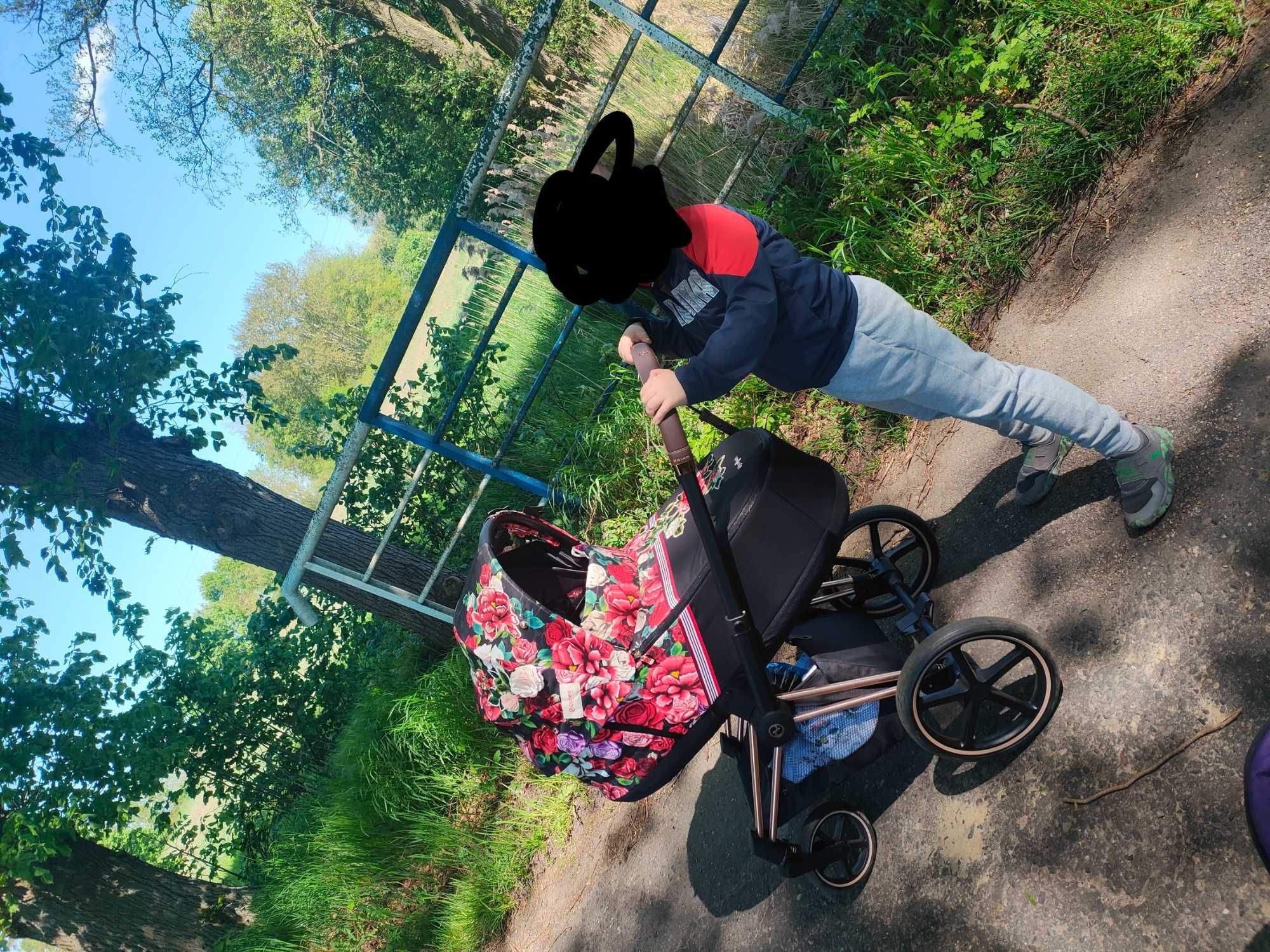 Wózek Cybex Priam 4.0 blossom dark 3w1