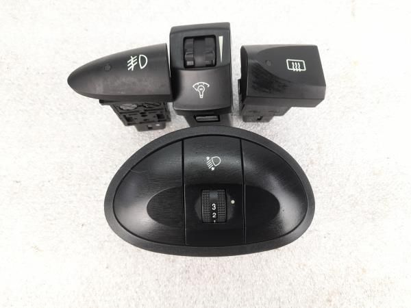 Botão / interruptor trancar portas HYUNDAI Santa Fé I (SM)