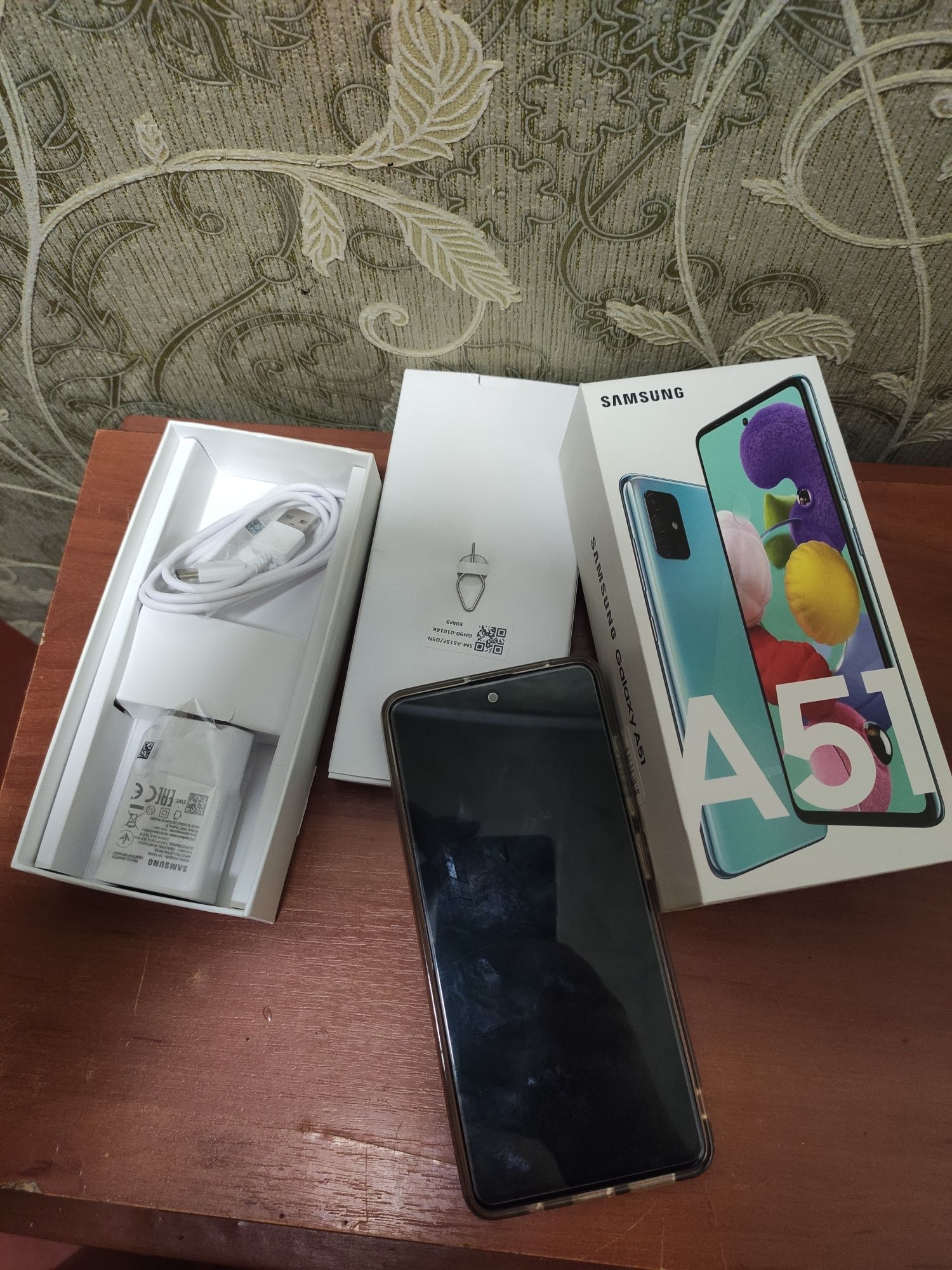 Продам Samsung A51