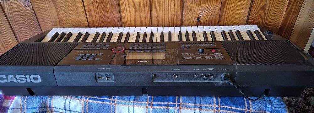 Sprzedam organy CASIO CT-X3000