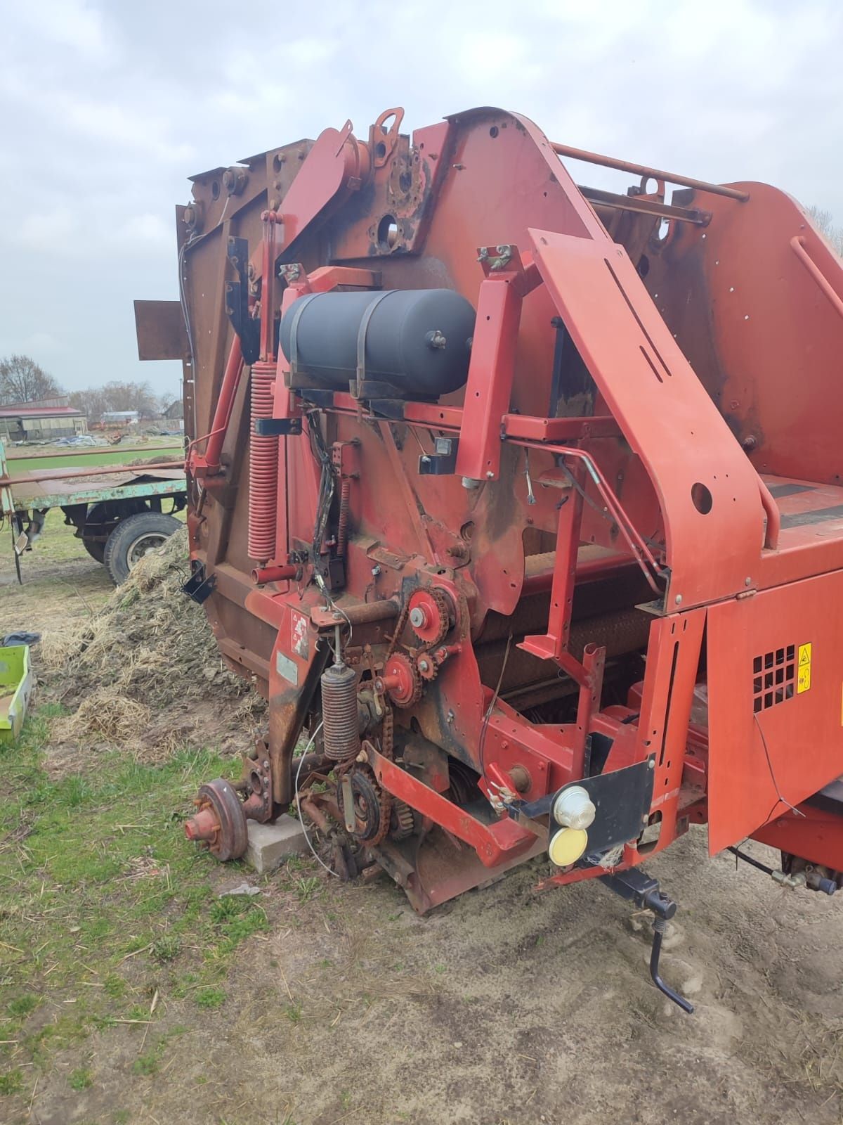 Części prasa New Holland br 750 740 oraz 7060 i 7070 i Case