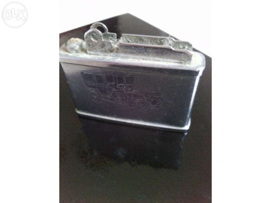 Isqueiro "Volbs -penguin"1970