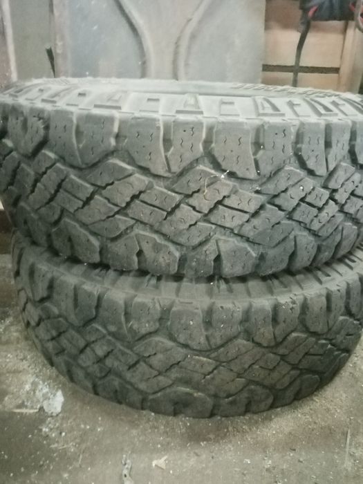 2 opony terenowe M+S LT 245/T5R16