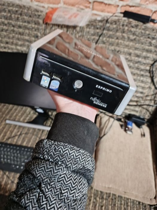 Міні ПК Fujitsu в робочому стані