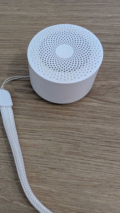 Портативная колонка Xiaomi Mi Compact 2
