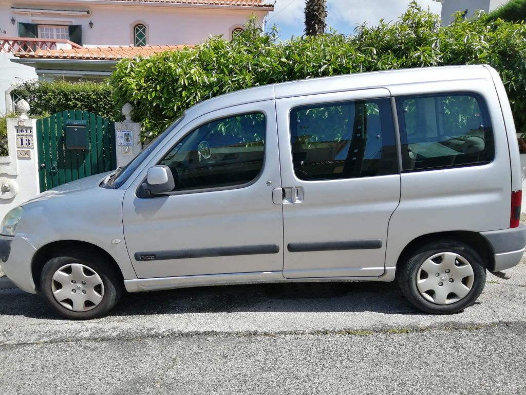 Citroen Berlingo 5 lugares gasolina