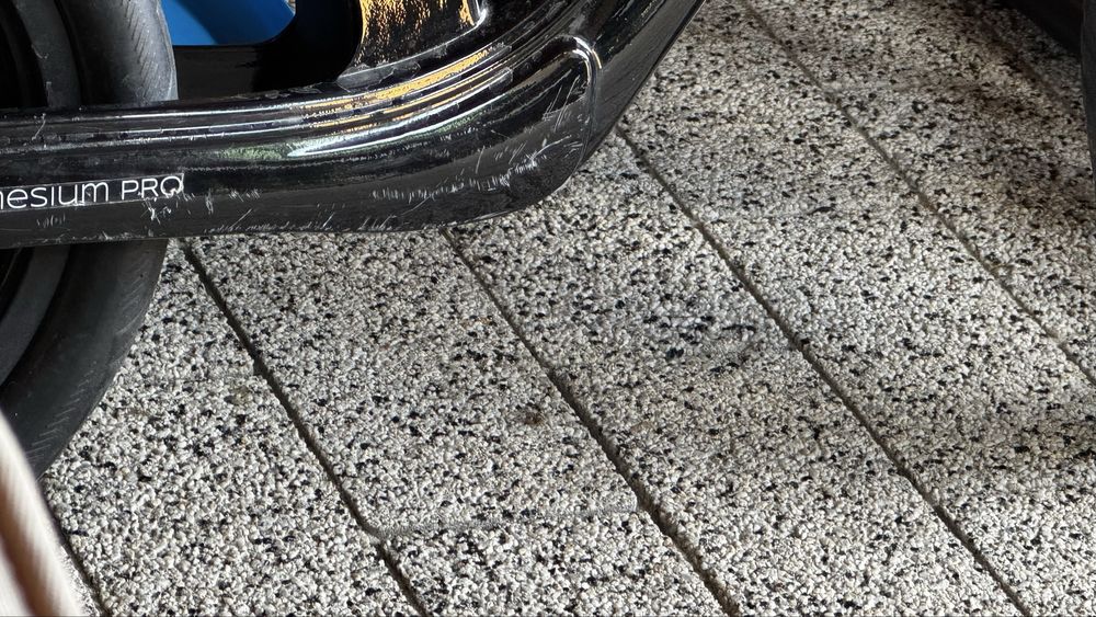 rowerek biegowy cariboo megnesium pro