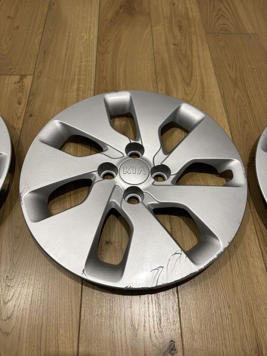 Оригінальні ковпаки Kia Rio R15