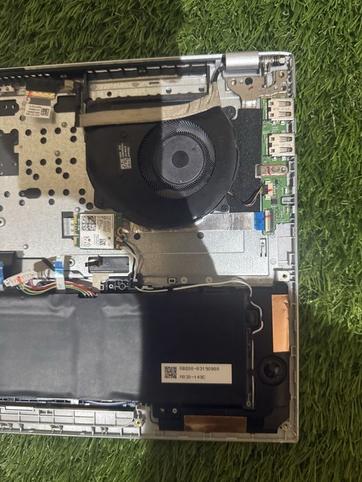 Asus Vivobook F512j