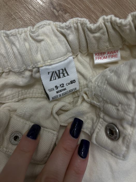 Дитячі джинси Zara.