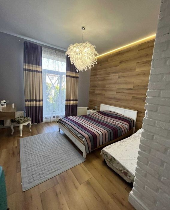 Продажа ДОМА в Совиньоне,  гараж, бассейн, 7.5 сот