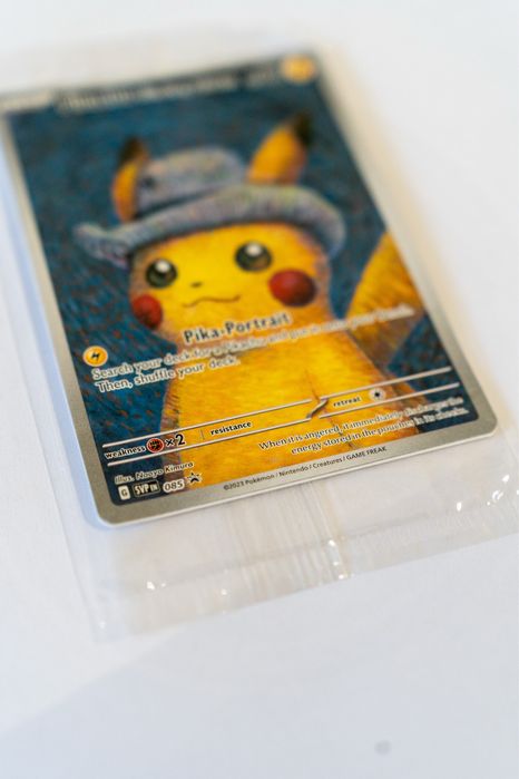 Pika-Portrait Pikachu with grey felt hat