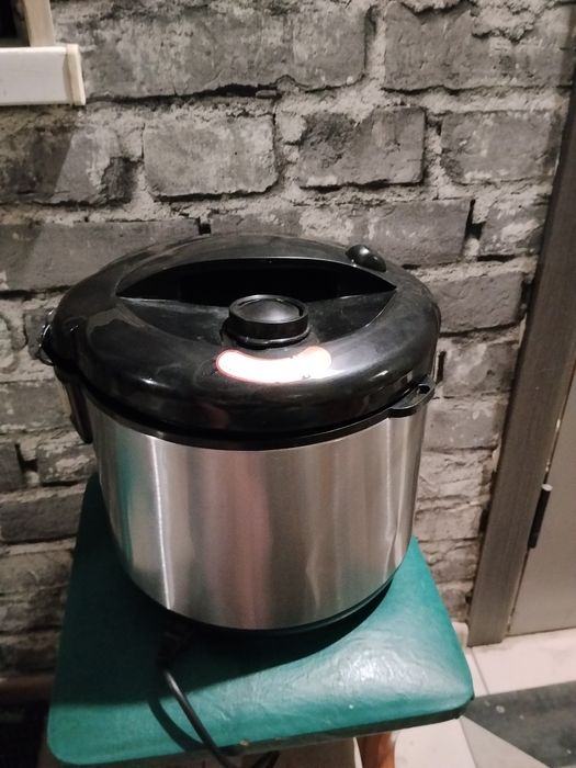 Мультиварка рабочая