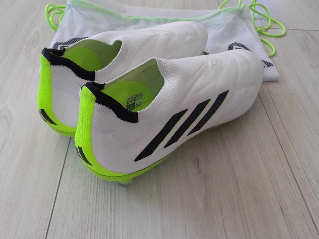 Profesjonalne buty piłkarskie korki Adidas Copa Pure+ FG r.42
