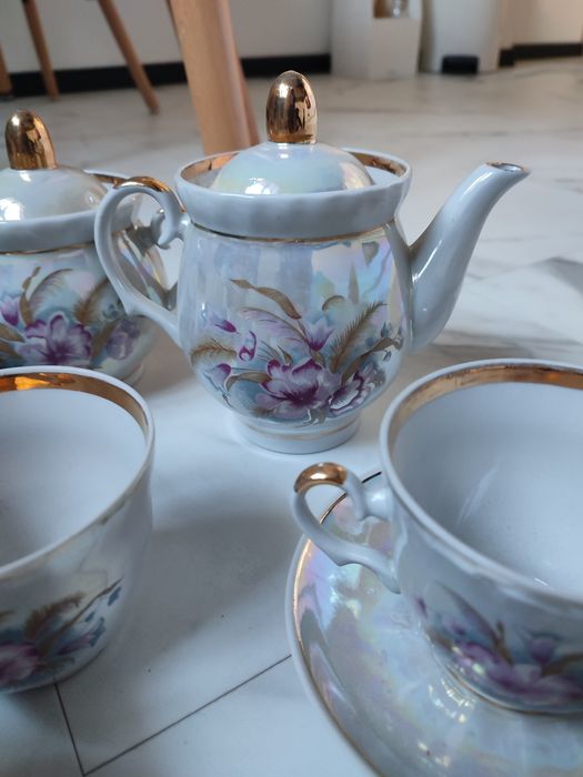 Porcelanowy zestaw kawowy ( idealny )