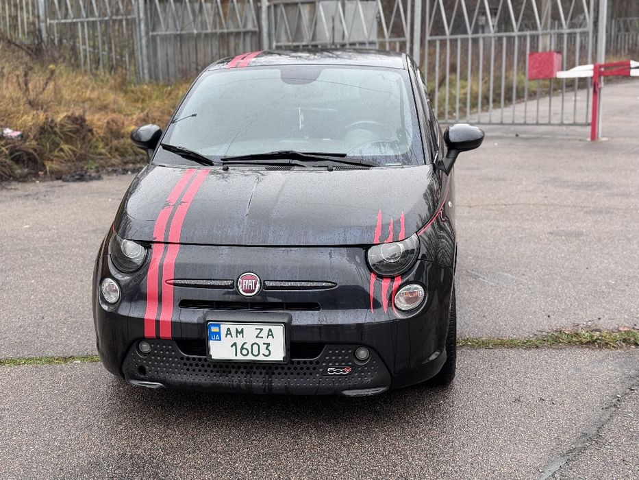 Продам Fiat 500e