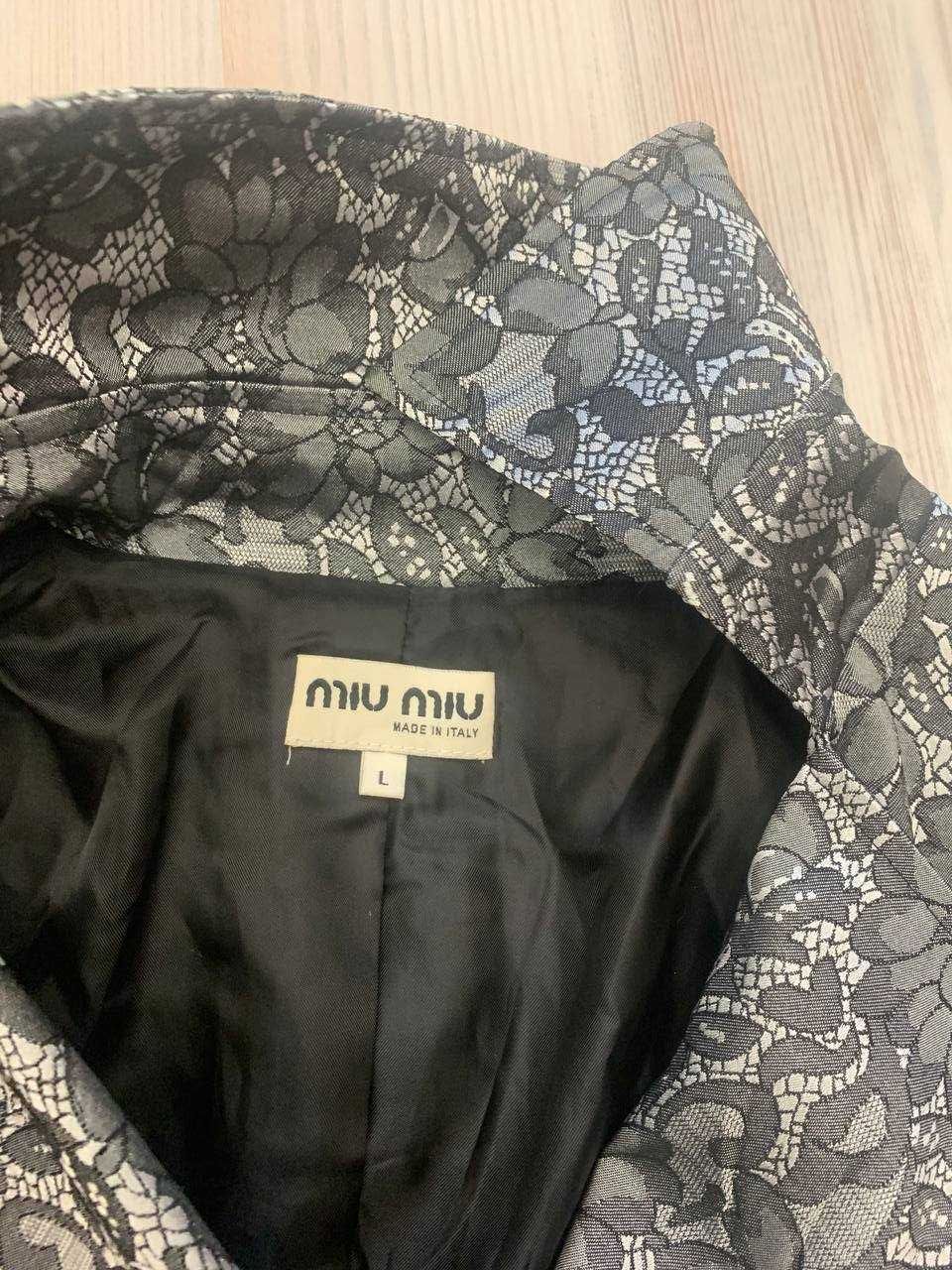продам Плащ бренд mix miu
