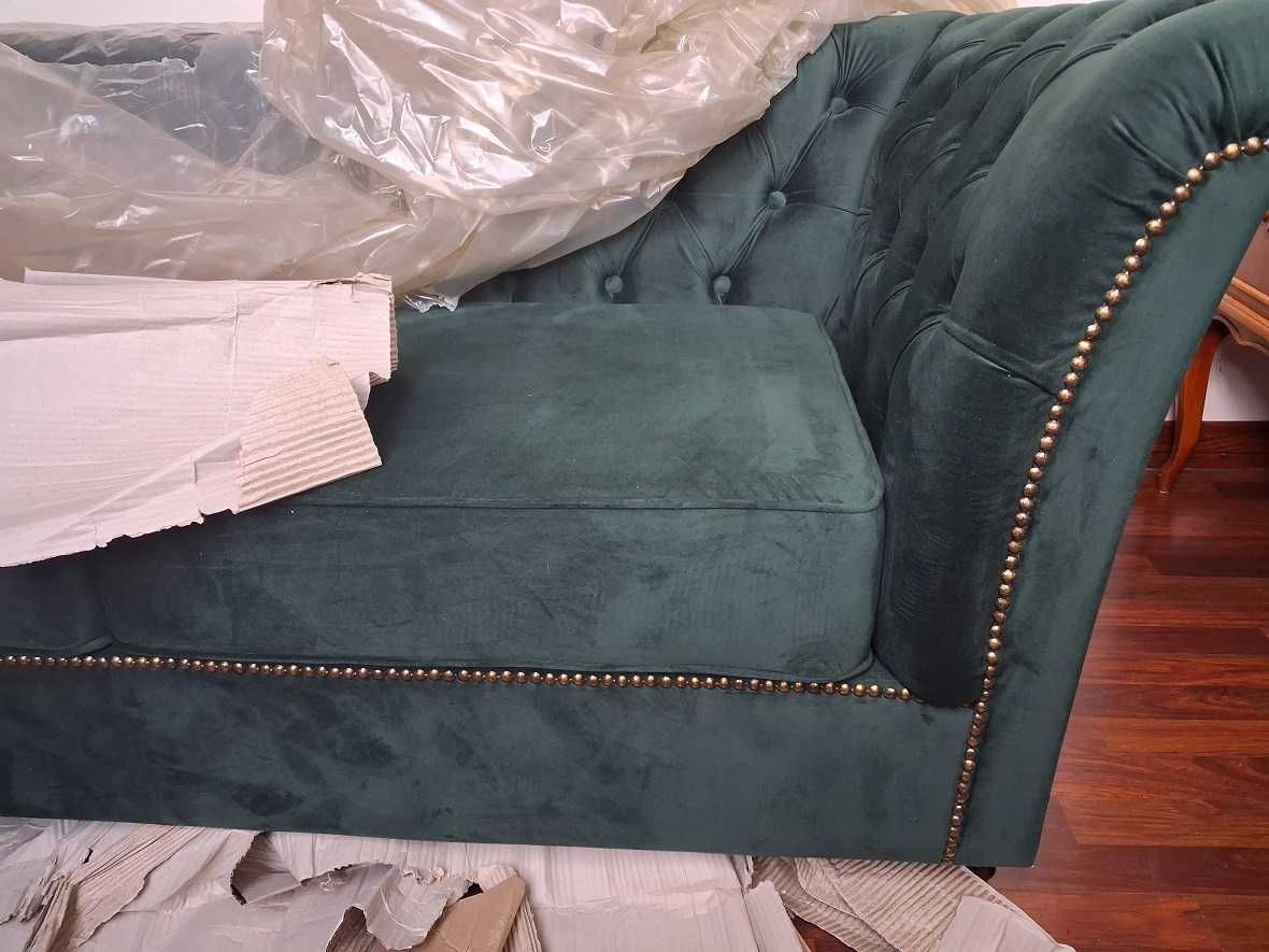 Sprzedam: - NOWA - fab. zapakowana  Sofa 3-osob., Chesterfield Derby ,