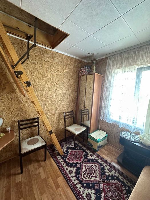 Мила дача з   красивою ділянкою для відпочинку