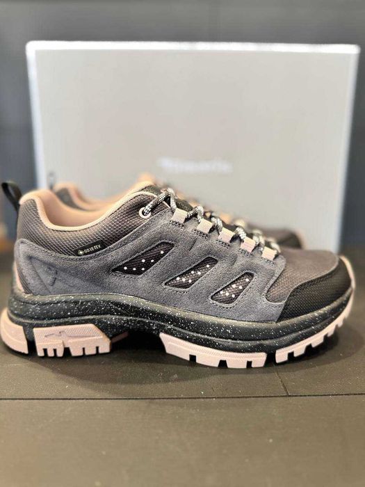 Кросівки Tamaris Gore-Tex (40, 41)