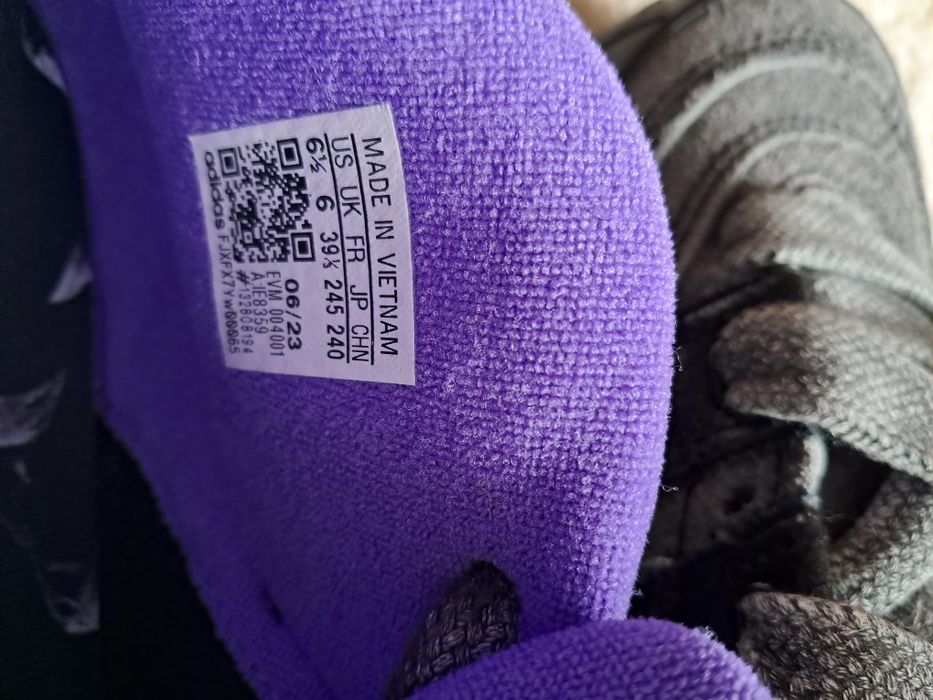 Кроси, кросівки адідас, adidas осінь - зима ВСІ розміри. Розпродаж.