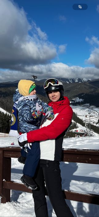 Лижний костюм чорні штани ,куртка білий з червоним