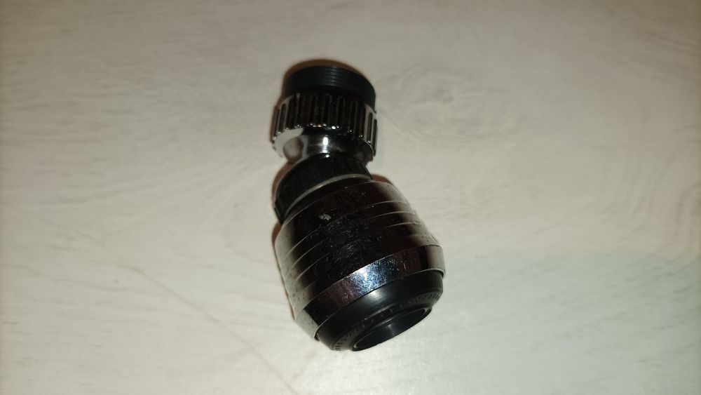 Аэратор насадка на кран экономитель воды.