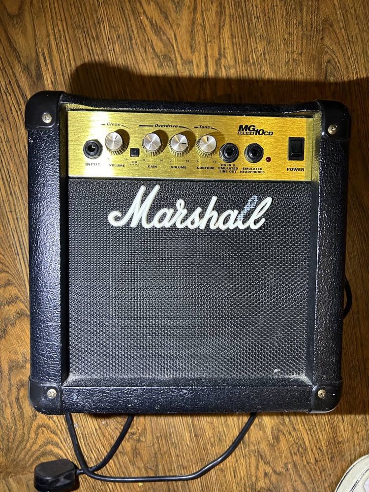 Комбопідсилюва Marshall MG10