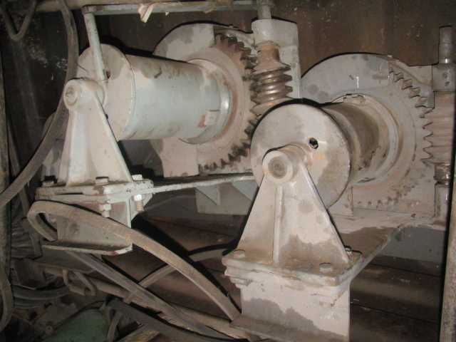 Лебідка черв'ячна барабанна.