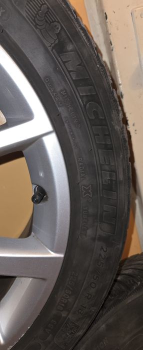 Koła zimowe Audi A4 S5 A5 A7 A6 S6 A6 TT Q3 225/50/18 cali 5x112 ET37
