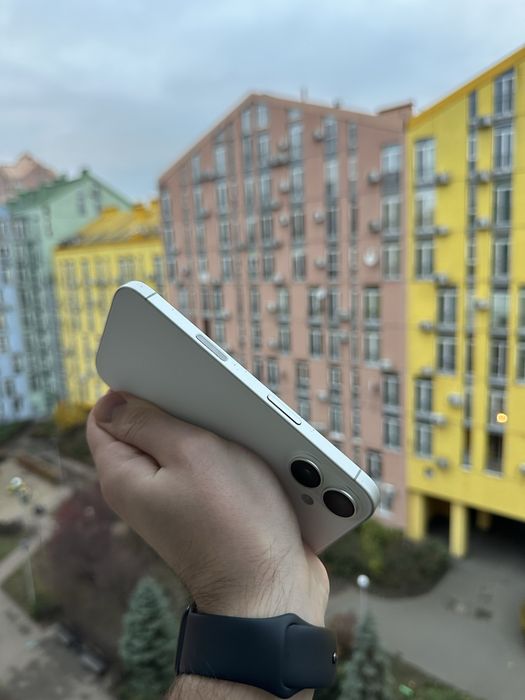 100% Аккум iPhone 16 128Gb White Neverlock Айфон