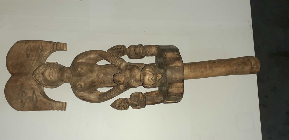 Escultura Tribal Madeira Nobre