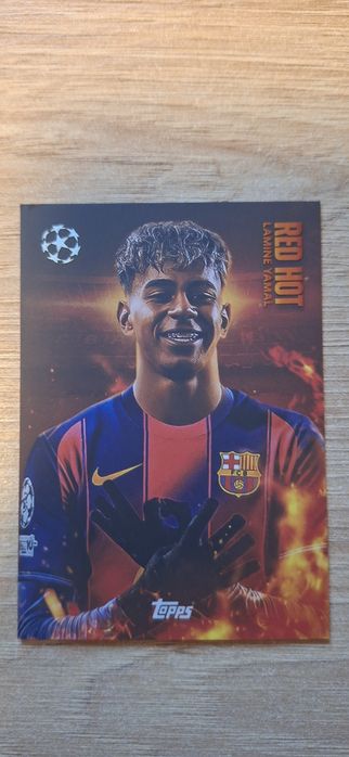 Karta RED HOT LAMINE YAMAL topps Match Attax