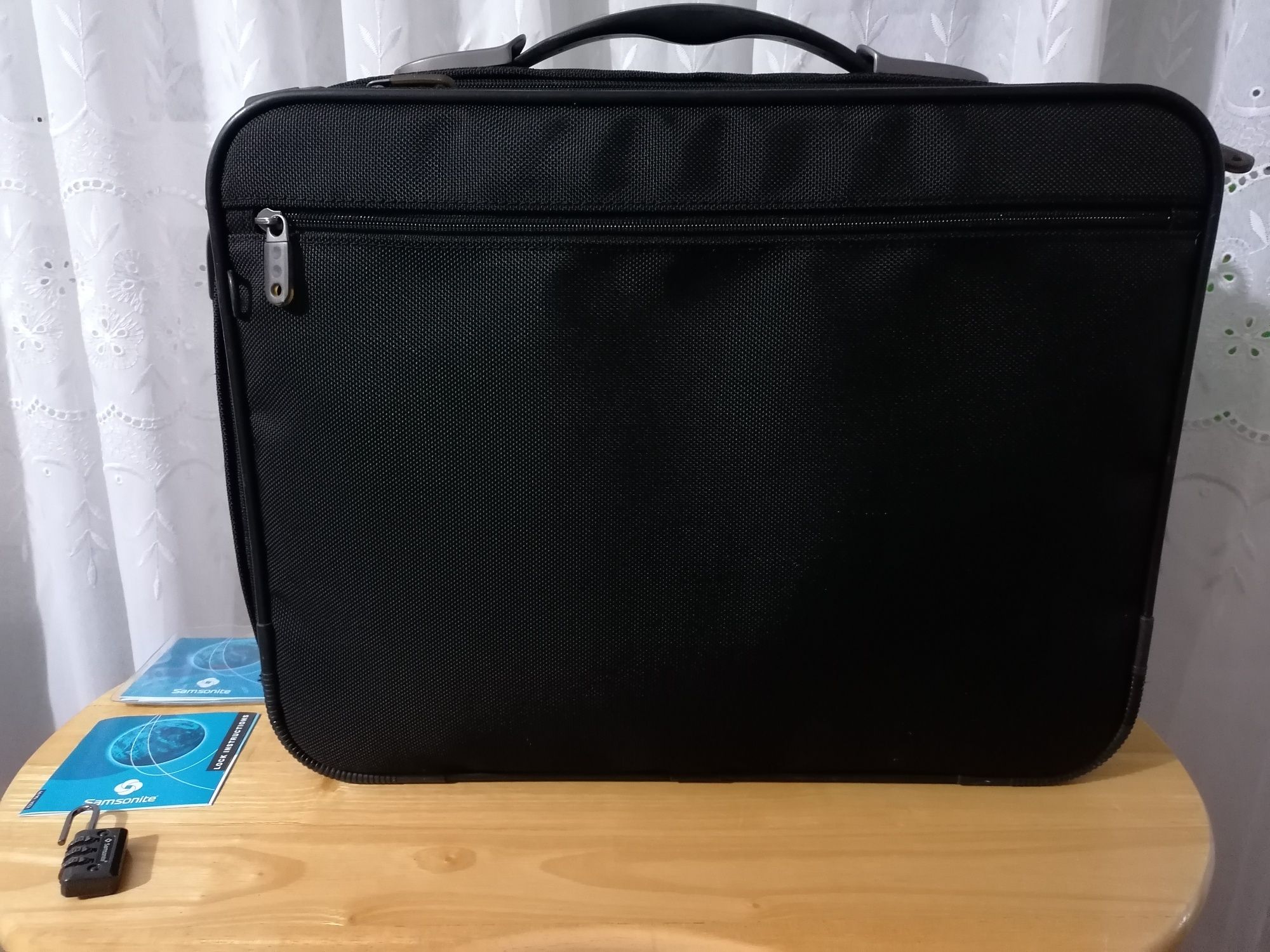 Mala da Sansonite para transporte computador portátil
