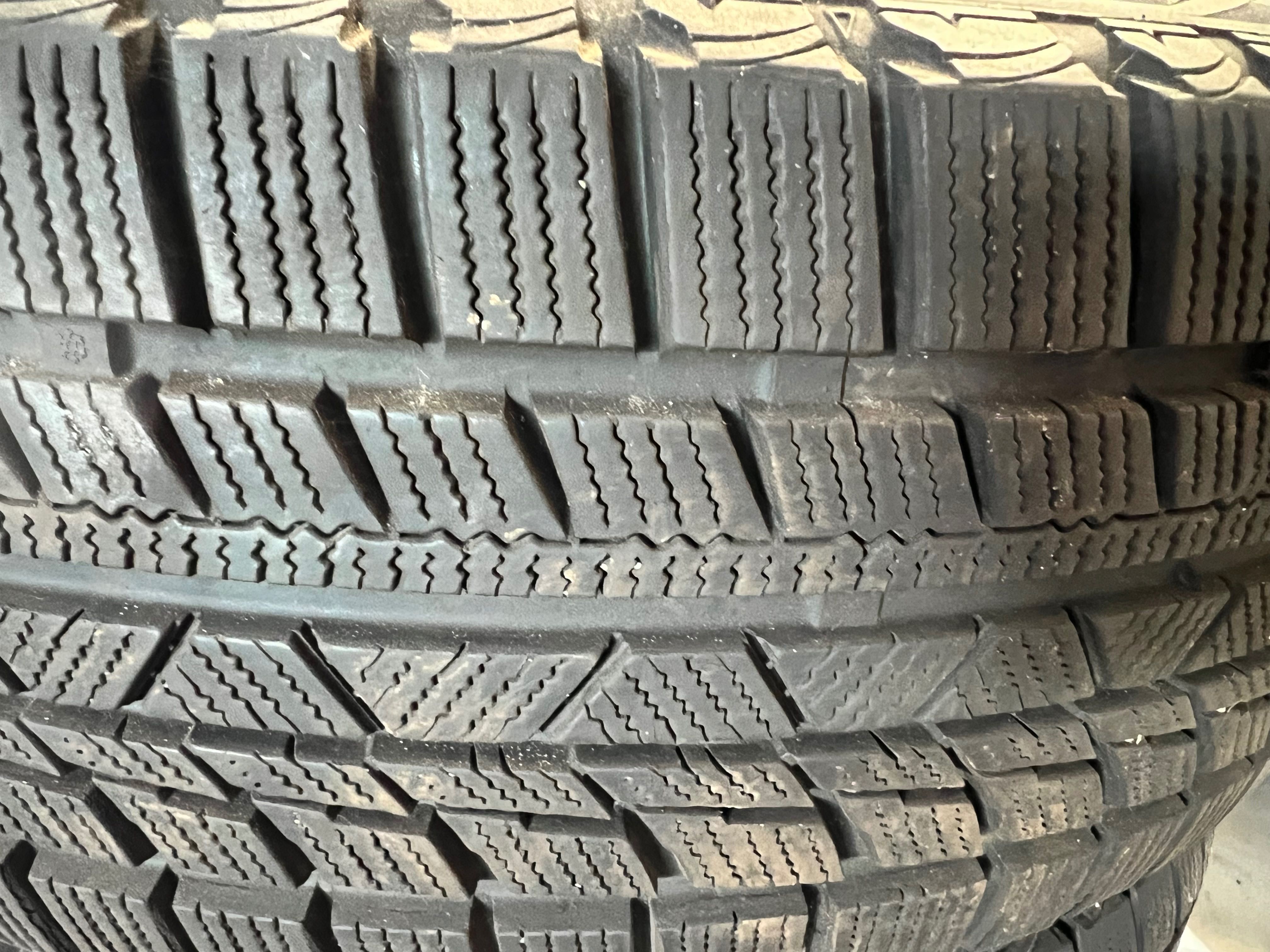 4x opony zimowe 195/65R15 Firemax na stalowych felgach 2024r, 5x112mm