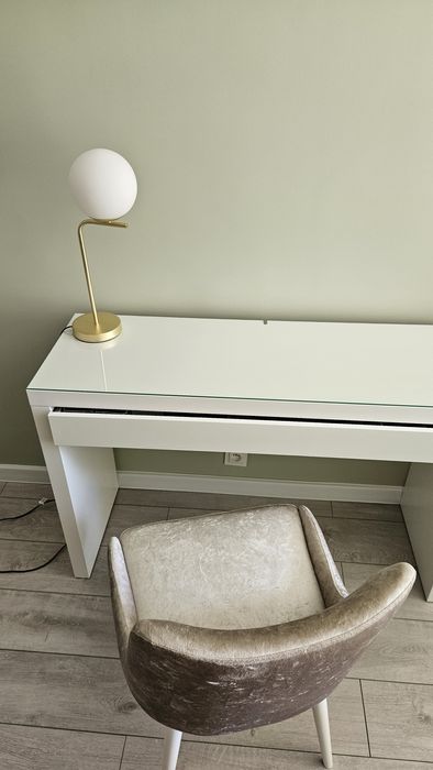 Toaletka Ikea MALM